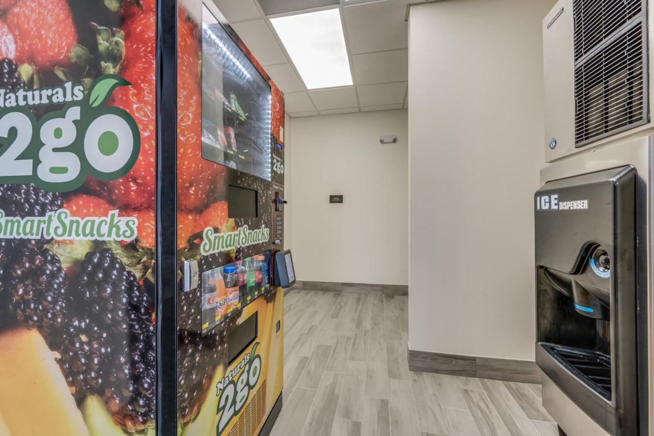 Red Lion Inn & Suites Katy Ngoại thất bức ảnh