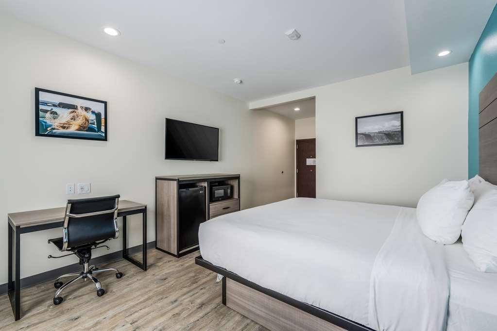 Red Lion Inn & Suites Katy Phòng bức ảnh