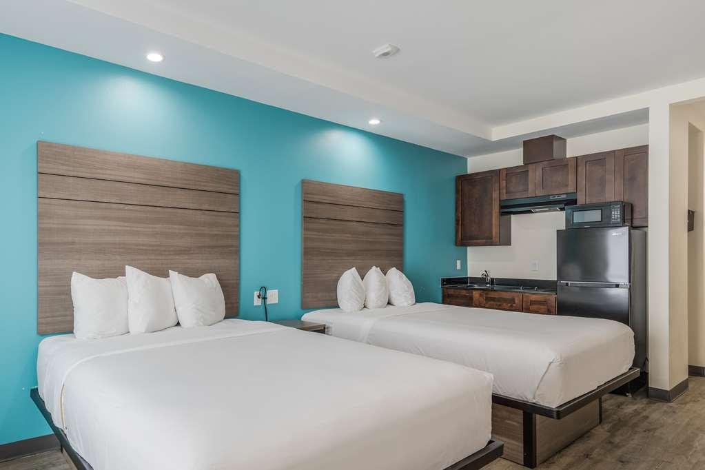 Red Lion Inn & Suites Katy Phòng bức ảnh